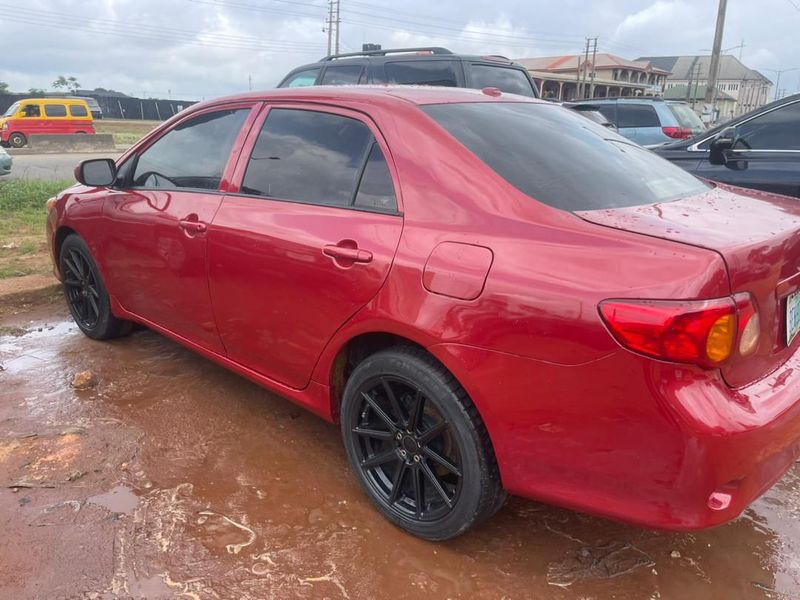Thumbnail 6 of 2010 Toyota Corolla